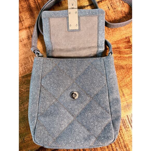 VINCE CAMUTO Doty Quilted Leather Denim Crossbody Bag Denim Blue - Picture 5 of 11